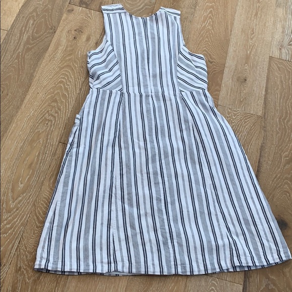 LOFT Dress - Picture 7 of 10